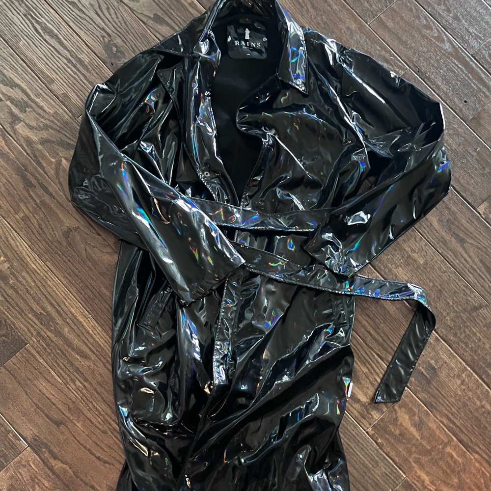 Rain coat